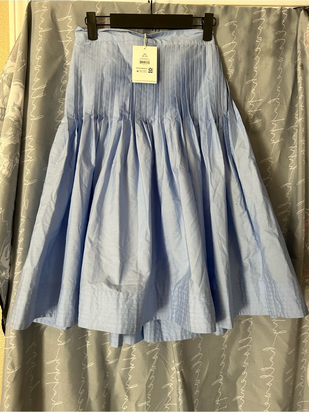 Free Assembly Light Blue Pleated Full Midi Skirt - Women new with tags